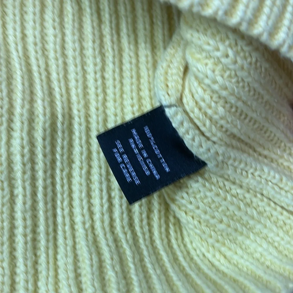 525 America Yellow Sleeveless Knit Top Sz M - Picture 5 of 6